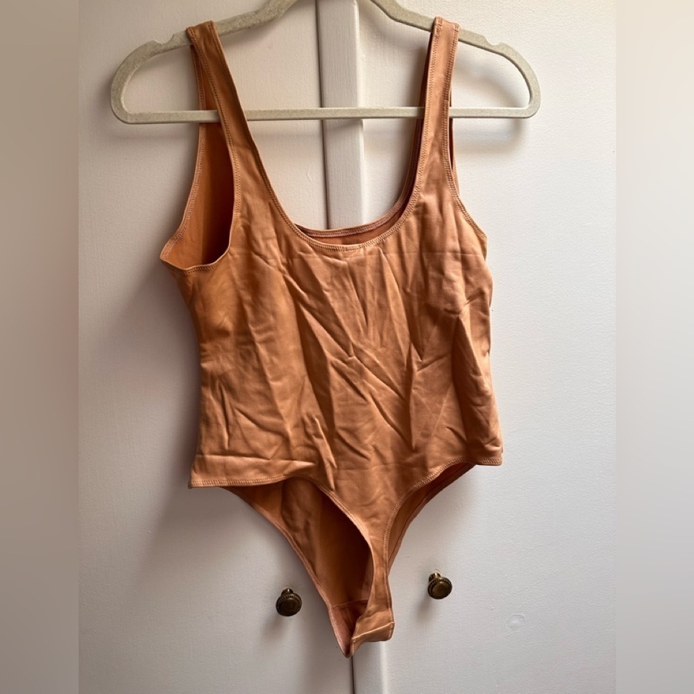 🤎 SKIMS Wet Jersey Tank Bodysuit Large NWT Soft Stretch - Picture 3 of 4